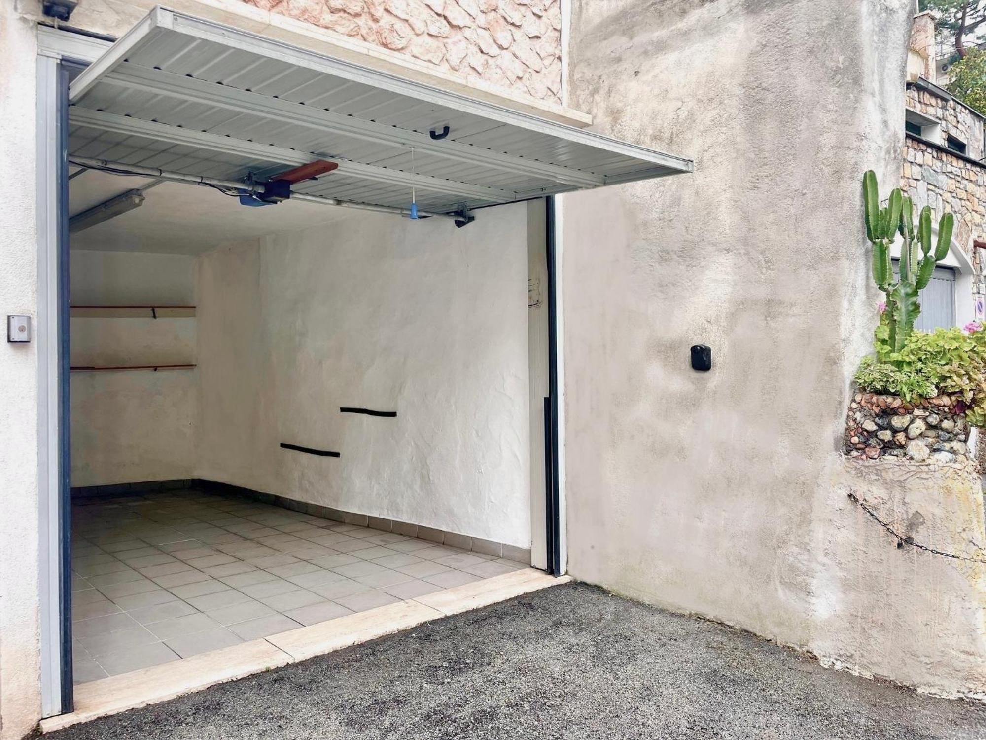 Апартаменты Il Giardino Del Comandante - Trilocale Con Garage Санремо Экстерьер фото